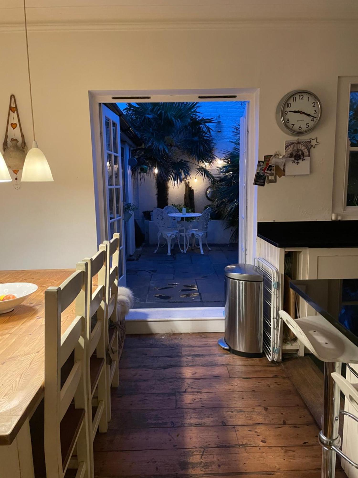 3 Bed Home Sleeps 6 Free Parking Brighton Екстериор снимка